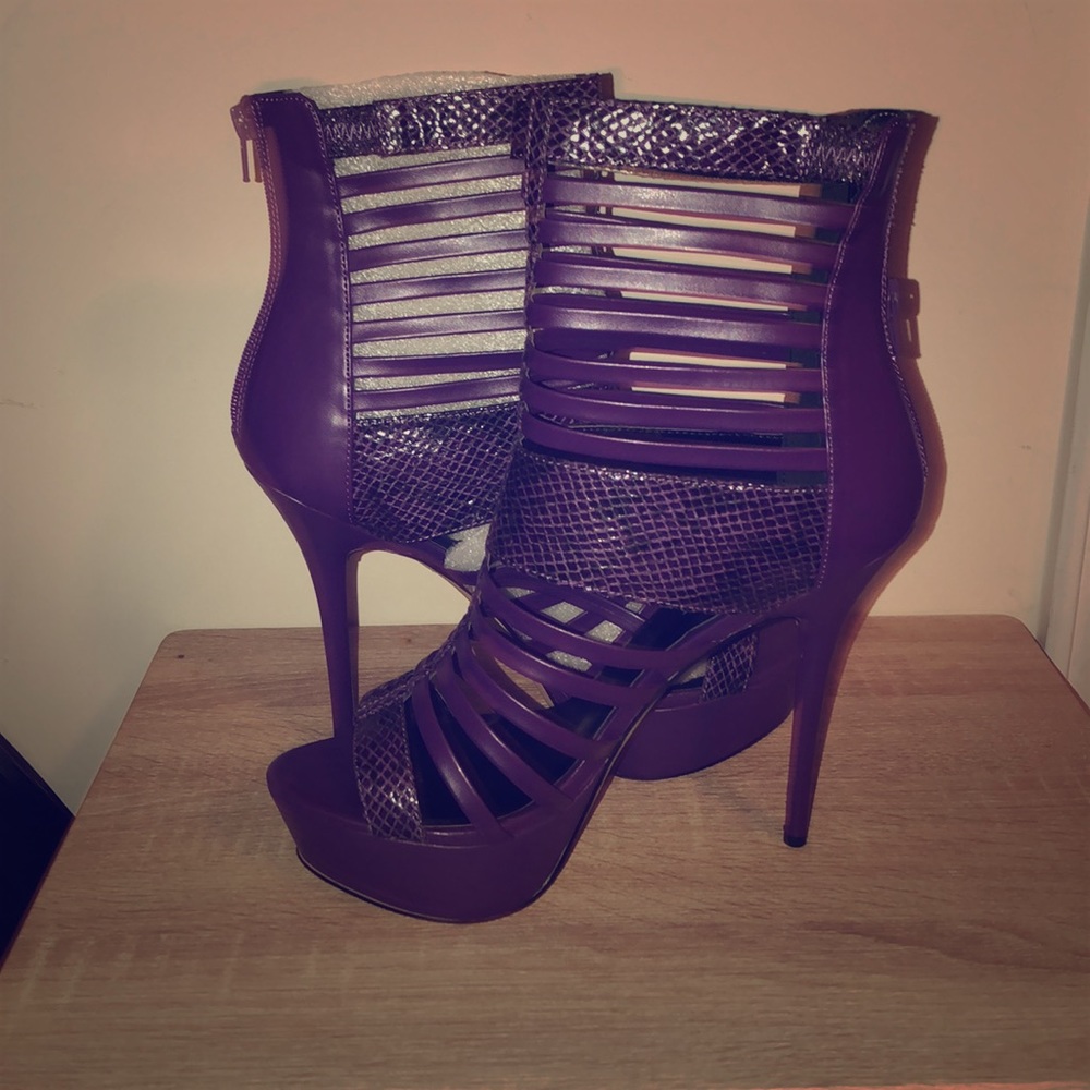 Shoes heels